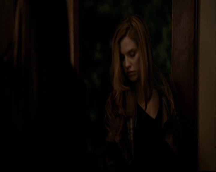 VampireDiariesWorld-dot-org_2x16TheHouseGuest1889.jpg