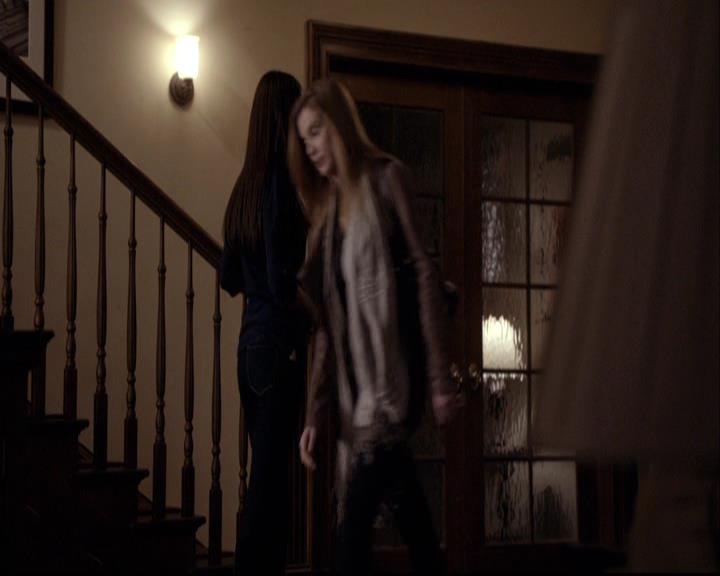 VampireDiariesWorld-dot-org_2x16TheHouseGuest1894.jpg