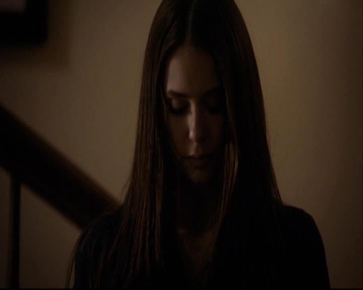VampireDiariesWorld-dot-org_2x16TheHouseGuest1899.jpg