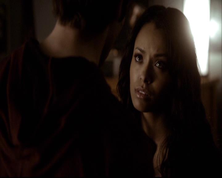 VampireDiariesWorld-dot-org_2x16TheHouseGuest1904.jpg