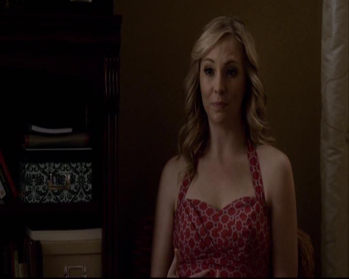 VampireDiariesWorld-dot-org_2x16TheHouseGuest2068.jpg