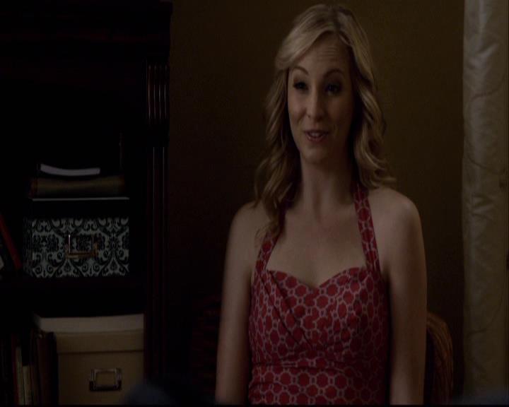 VampireDiariesWorld-dot-org_2x16TheHouseGuest2069.jpg