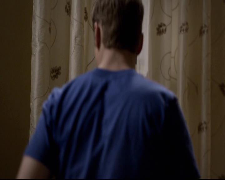 VampireDiariesWorld-dot-org_2x16TheHouseGuest2071.jpg