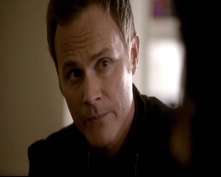 VampireDiariesWorld-dot-org_2x17KnowThyEnemy0353.jpg