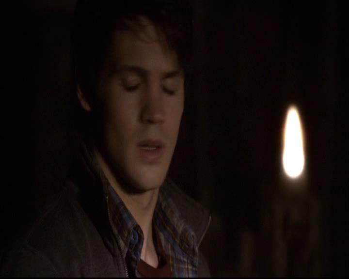 VampireDiariesWorld-dot-org_2x17KnowThyEnemy1046.jpg