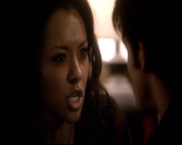 VampireDiariesWorld-dot-org_2x17KnowThyEnemy1952.jpg