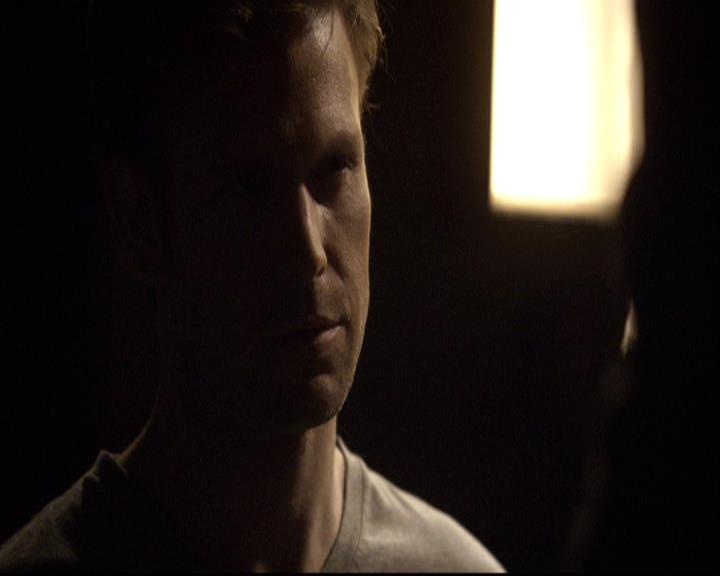 VampireDiariesWorld-dot-org_2x17KnowThyEnemy2209.jpg
