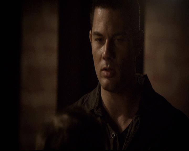 VampireDiariesWorld-dot-org_2x17KnowThyEnemy2212.jpg