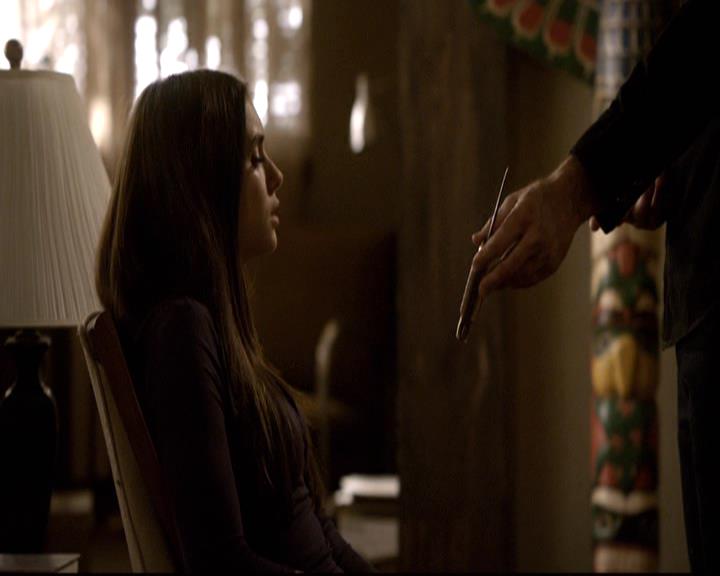 VampireDiariesWorld-dot-org_2x18TheLastDance0112.jpg