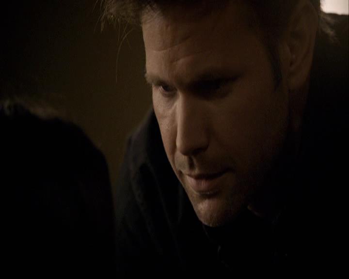 VampireDiariesWorld-dot-org_2x18TheLastDance0134.jpg