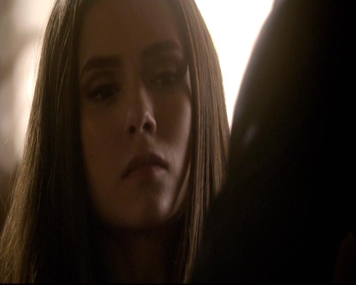 VampireDiariesWorld-dot-org_2x18TheLastDance0136.jpg