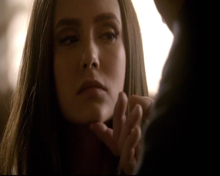 VampireDiariesWorld-dot-org_2x18TheLastDance0145.jpg