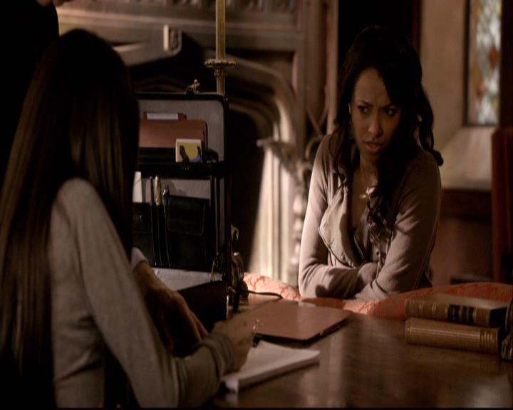 VampireDiariesWorld-dot-org_2x18TheLastDance0164.jpg