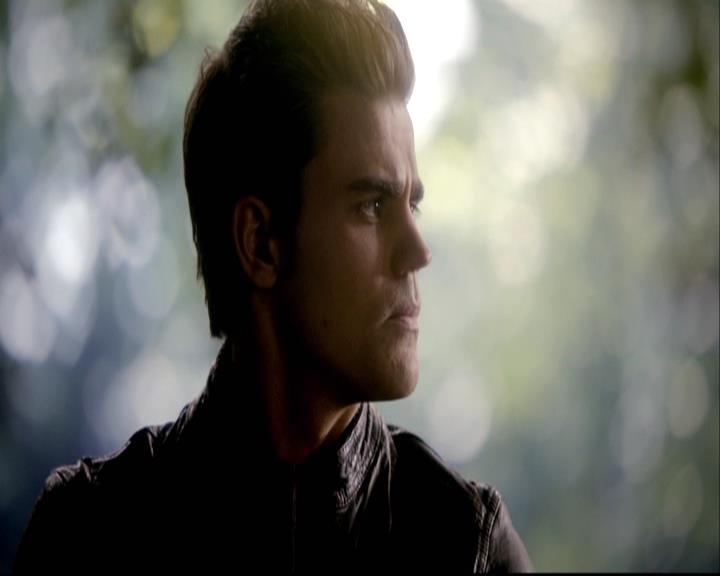 VampireDiariesWorld-dot-org_2x18TheLastDance0210.jpg