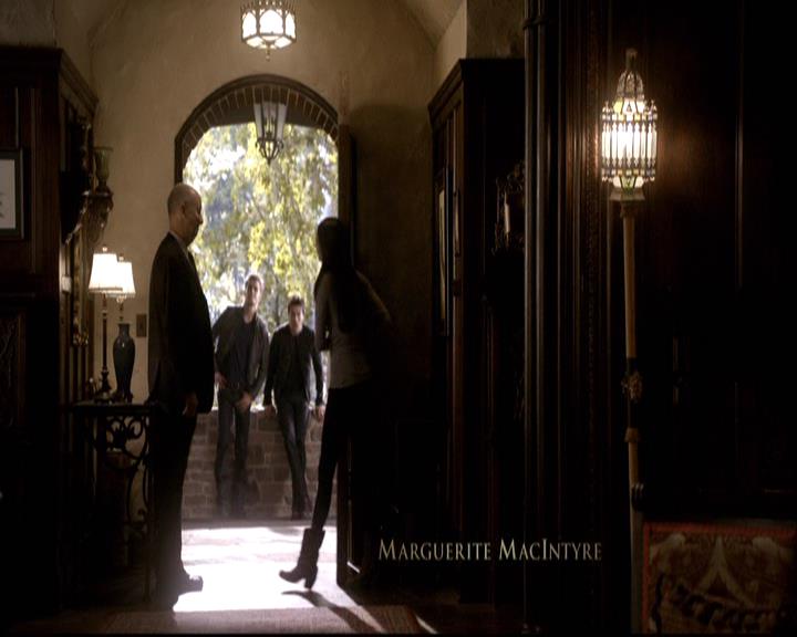 VampireDiariesWorld-dot-org_2x18TheLastDance0220.jpg