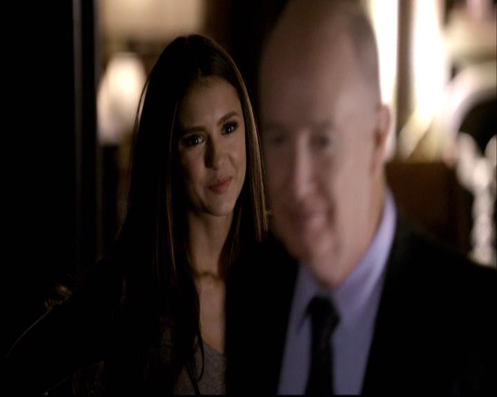 VampireDiariesWorld-dot-org_2x18TheLastDance0223.jpg