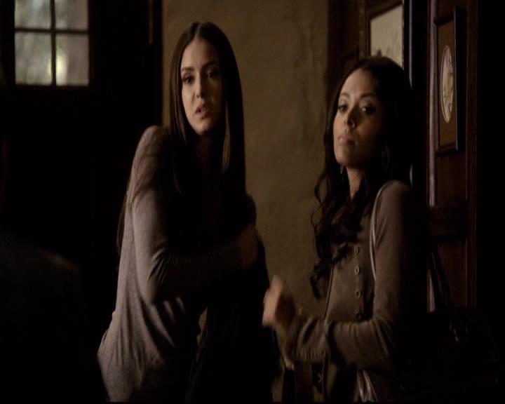 VampireDiariesWorld-dot-org_2x18TheLastDance0269.jpg