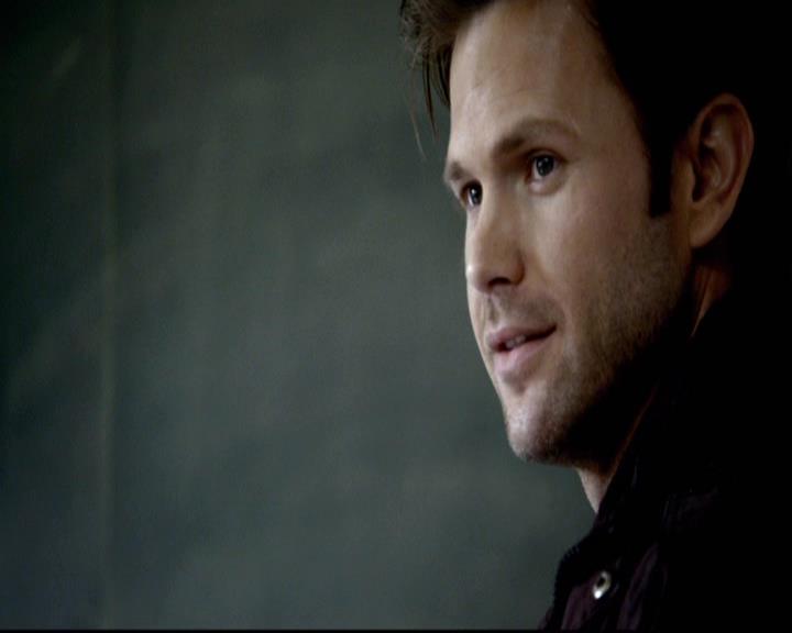 VampireDiariesWorld-dot-org_2x18TheLastDance0400.jpg