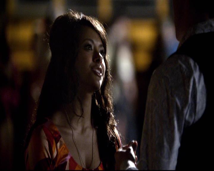 VampireDiariesWorld-dot-org_2x18TheLastDance0923.jpg