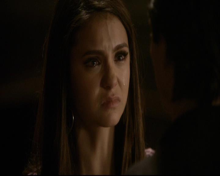 VampireDiariesWorld-dot-org_2x18TheLastDance1911.jpg