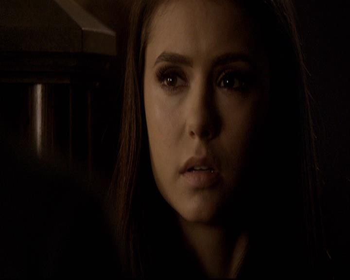 VampireDiariesWorld-dot-org_2x18TheLastDance2161.jpg