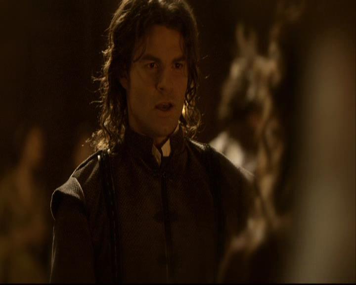 VampireDiariesWorld-dot-org_2x19Klaus0082.jpg