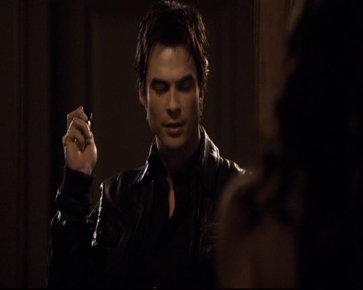 VampireDiariesWorld-dot-org_2x19Klaus0875.jpg