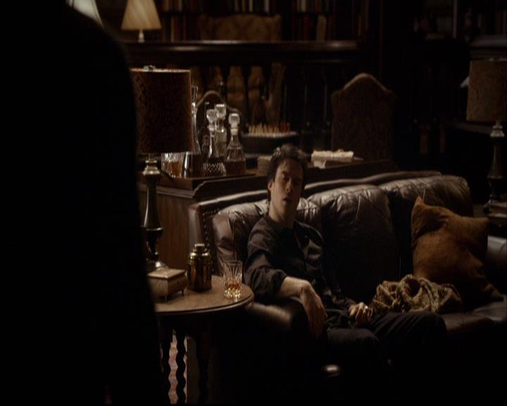 VampireDiariesWorld-dot-org_2x19Klaus1975.jpg