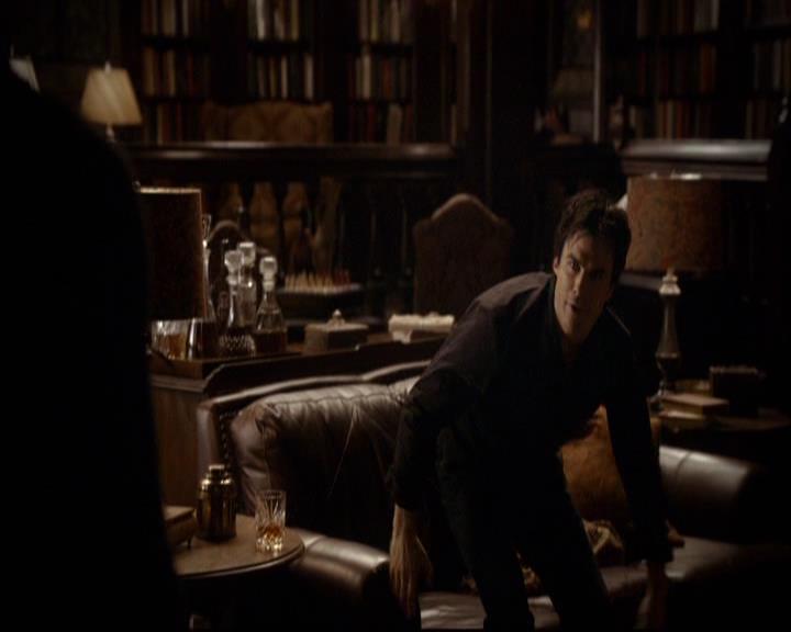VampireDiariesWorld-dot-org_2x19Klaus1977.jpg
