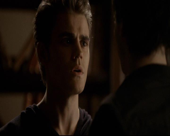 VampireDiariesWorld-dot-org_2x19Klaus1993.jpg