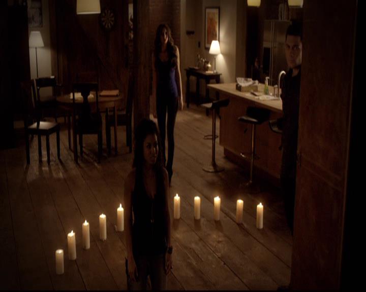 VampireDiariesWorld-dot-org_2x19Klaus2255.jpg