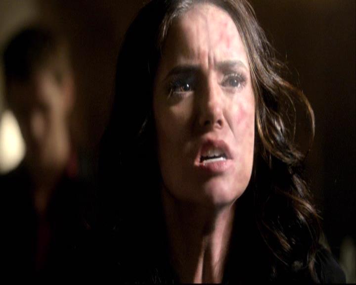 VampireDiariesWorld-dot-org_2x20TheLastDay1352.jpg