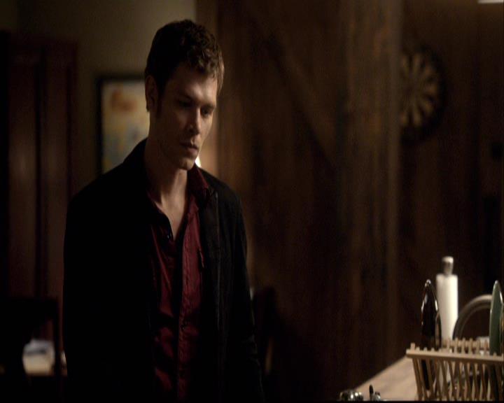 VampireDiariesWorld-dot-org_2x20TheLastDay1363.jpg