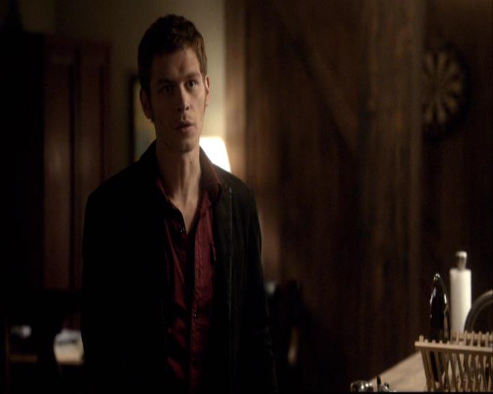 VampireDiariesWorld-dot-org_2x20TheLastDay1365.jpg