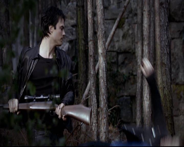 VampireDiariesWorld-dot-org_2x20TheLastDay1437.jpg