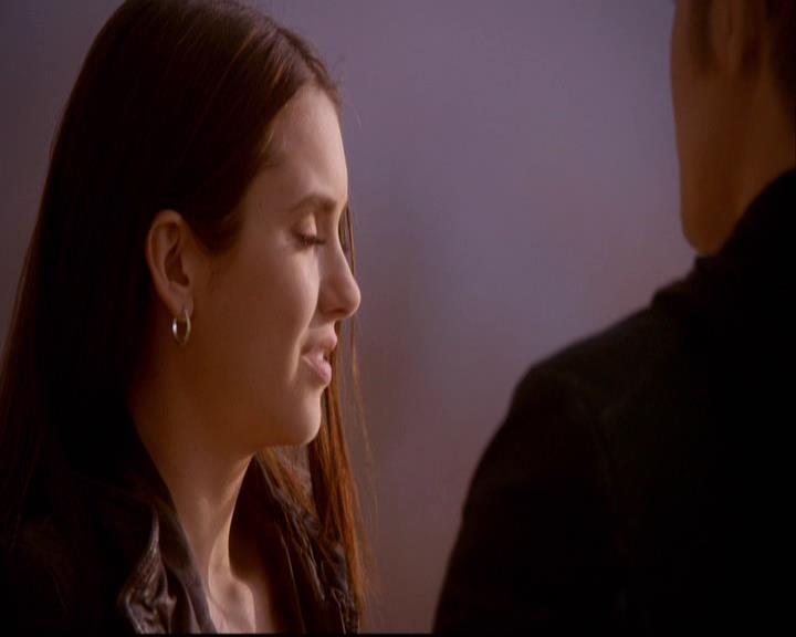 VampireDiariesWorld-dot-org_2x20TheLastDay1604.jpg