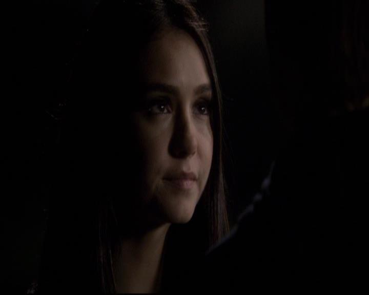 VampireDiariesWorld-dot-org_2x20TheLastDay1809.jpg