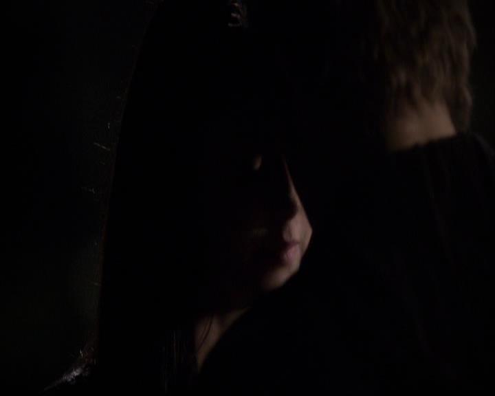 VampireDiariesWorld-dot-org_2x20TheLastDay1839.jpg