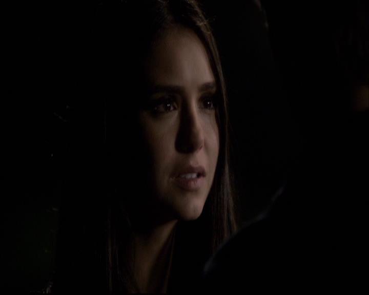 VampireDiariesWorld-dot-org_2x20TheLastDay1852.jpg