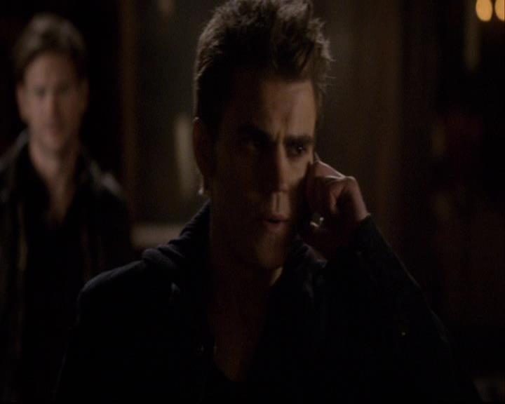 VampireDiariesWorld-dot-org_2x20TheLastDay1890.jpg