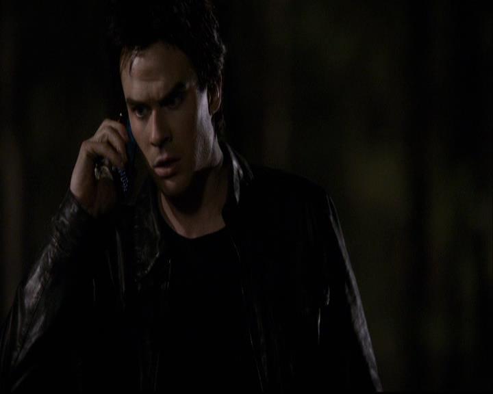 VampireDiariesWorld-dot-org_2x20TheLastDay1899.jpg