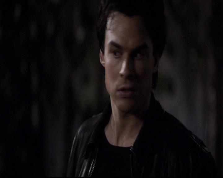 VampireDiariesWorld-dot-org_2x20TheLastDay1955.jpg