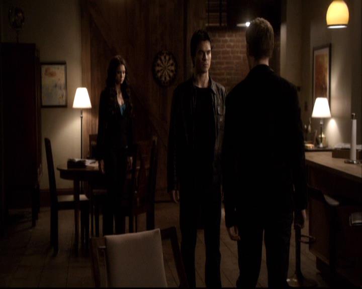 VampireDiariesWorld-dot-org_2x20TheLastDay2003.jpg