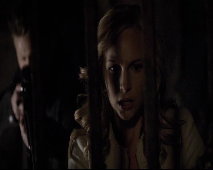 VampireDiariesWorld-dot-org_2x20TheLastDay2139.jpg