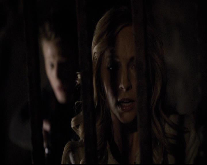 VampireDiariesWorld-dot-org_2x20TheLastDay2141.jpg