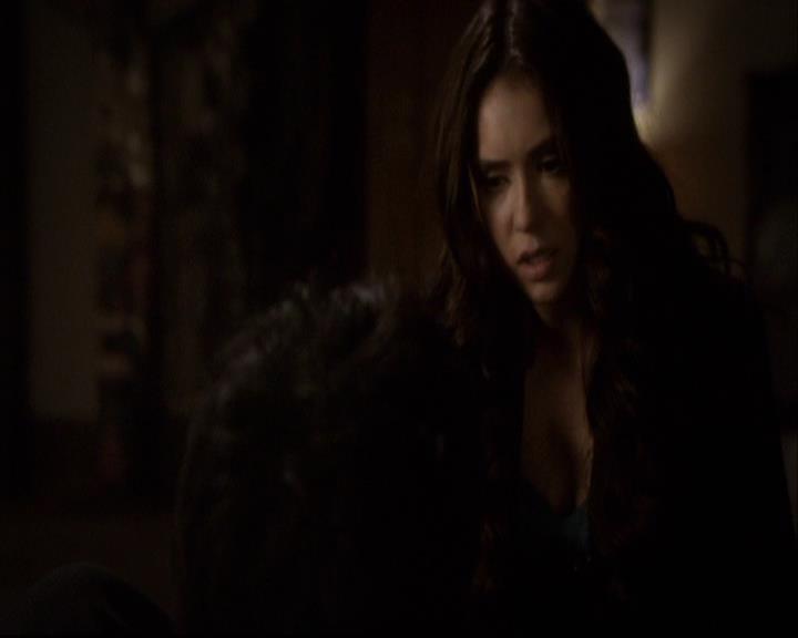 VampireDiariesWorld-dot-org_2x20TheLastDay2175.jpg