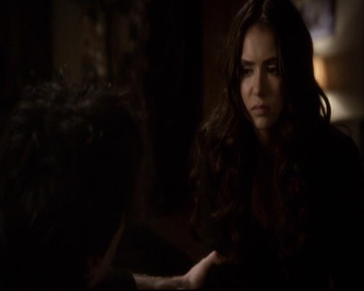 VampireDiariesWorld-dot-org_2x20TheLastDay2177.jpg