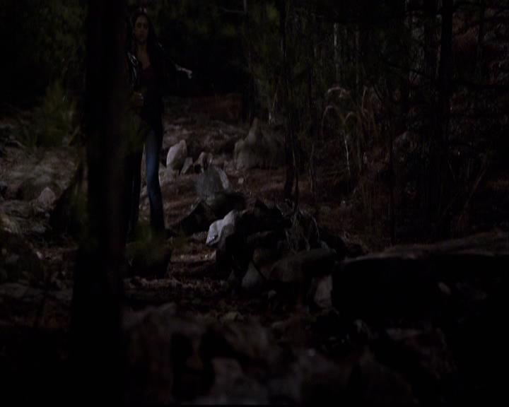 VampireDiariesWorld-dot-org_2x20TheLastDay2181.jpg