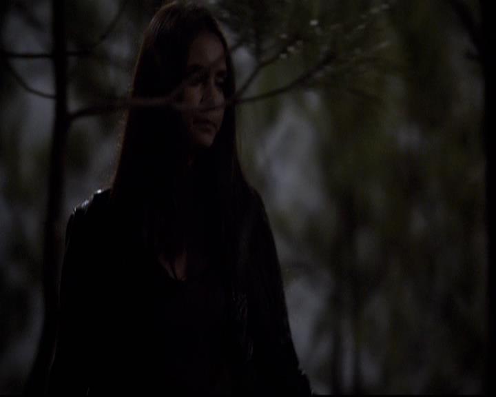 VampireDiariesWorld-dot-org_2x20TheLastDay2187.jpg