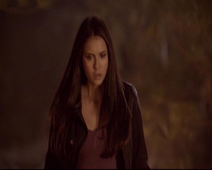 VampireDiariesWorld-dot-org_2x20TheLastDay2214.jpg